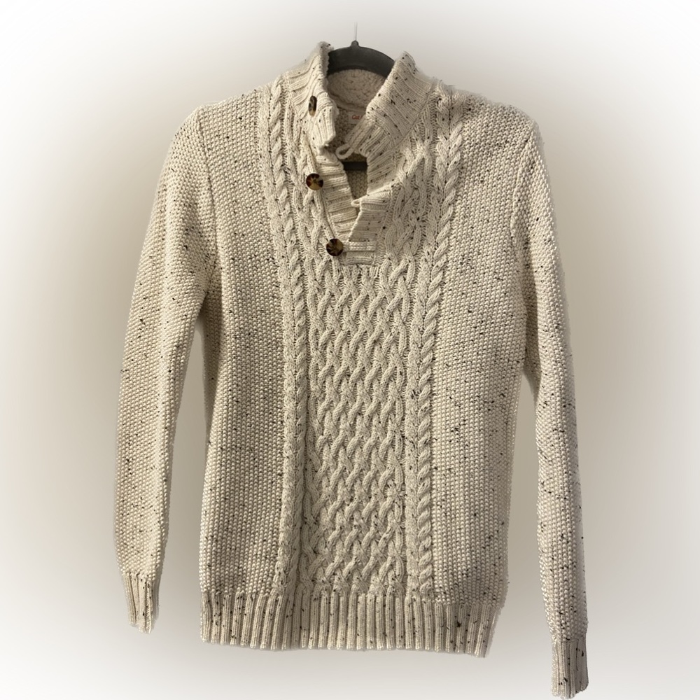 Boys 12/14 Cat and Jack sweater in excellent condition. Never worn.